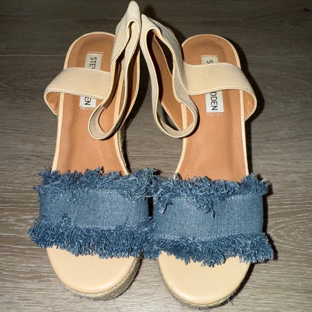 Steve Madden Wedges